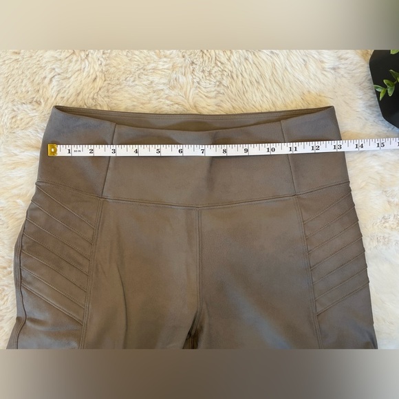 Athleta Delancey Gleam Moto Tight in Taupe Small Petite - Picture 4 of 6